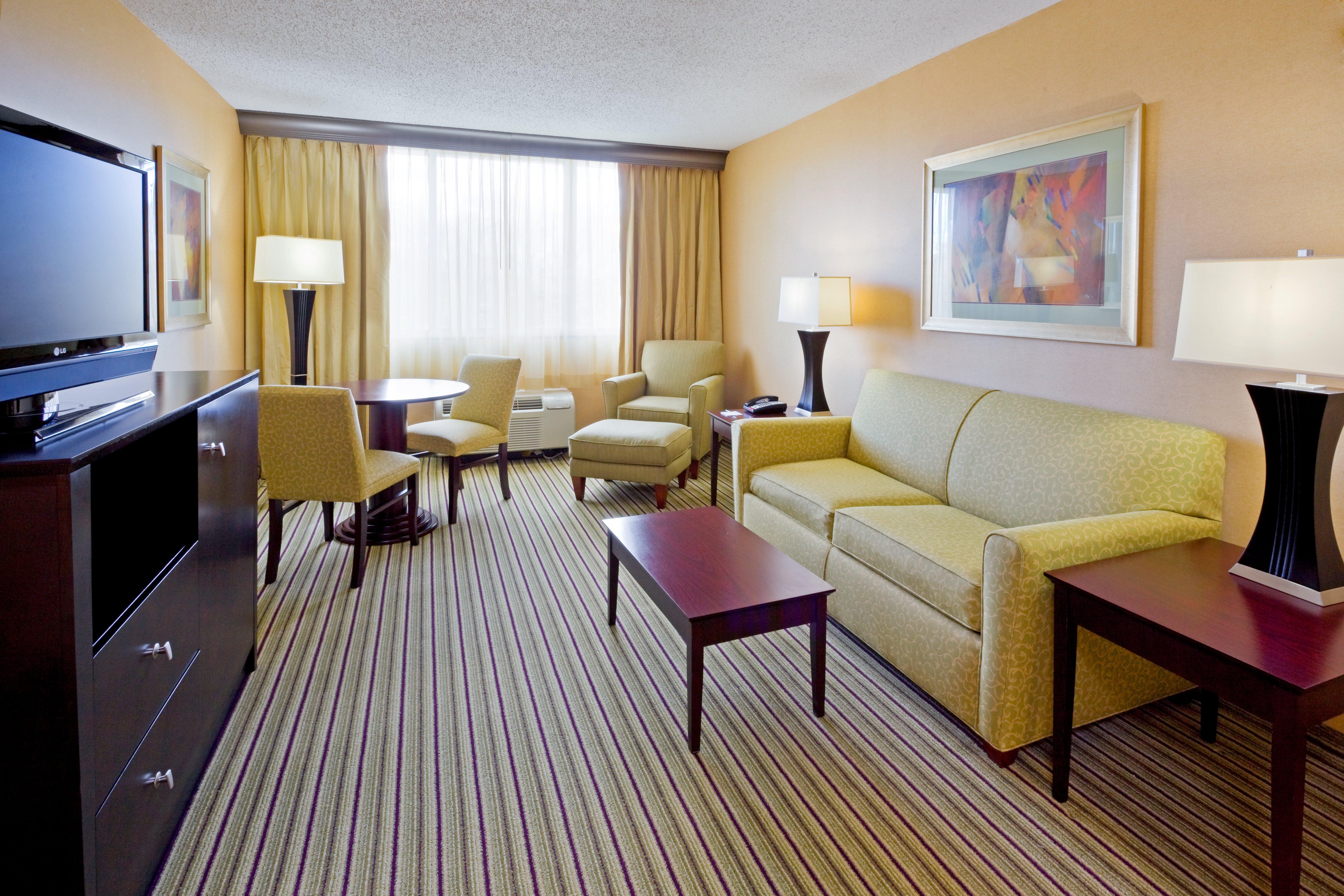 Holiday Inn & Suites Parsippany Fairfield, An Ihg Hotel Zewnętrze zdjęcie